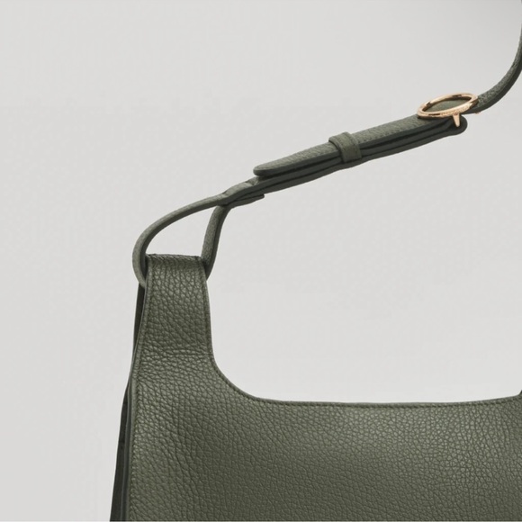 Cuyana Double Loop Shoulder Bag in dark olive - Picture 3 of 10